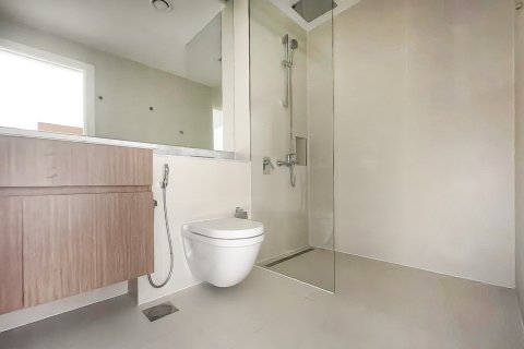 Huoneisto Jumeirah, Dubai, Arabiemiraatit 1 makuuhuone, 86.43 m2 № 750084 - kuva 12