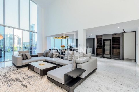 Vila v Dubai Marina, Dubai, SAE 4 ložnice, 413.14 m² Č.: 745578