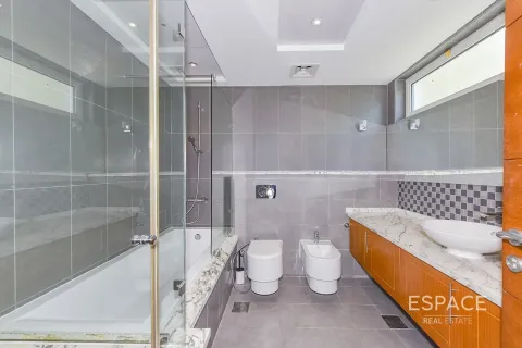 فيلا للإيجار في Jumeirah Park، دبي، الإمارات العربية المتحدة 4 غرفة نوم ، 455 متر مربع ، رقم 650114 - صورة 12