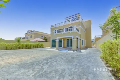 فيلا للإيجار في Jumeirah Park، دبي، الإمارات العربية المتحدة 4 غرفة نوم ، 455 متر مربع ، رقم 650114 - صورة 14
