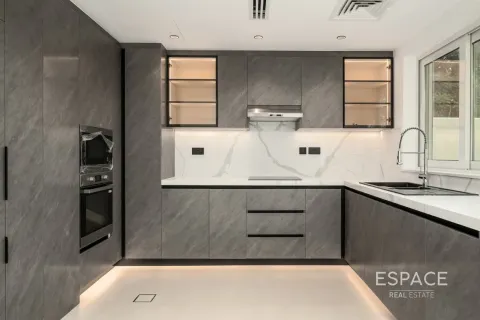 Huvila The Springs, Dubai, Arabiemiraatit 2 makuuhuonetta, 162 m2 № 650116 - kuva 5