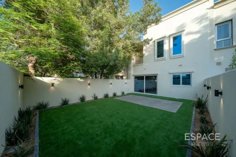 Huvila The Springs, Dubai, Arabiemiraatit 2 makuuhuonetta, 162 m2 № 650116 - kuva 1