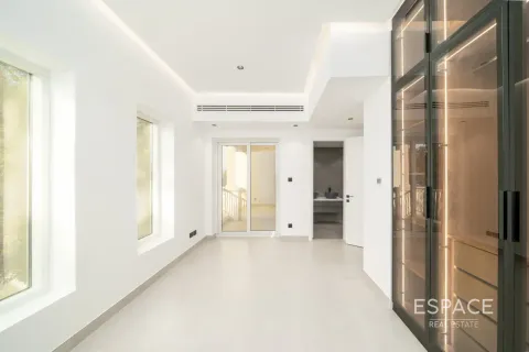 Huvila The Springs, Dubai, Arabiemiraatit 2 makuuhuonetta, 162 m2 № 650116 - kuva 12
