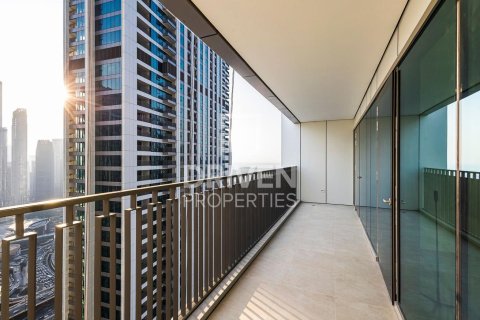 Apartament de vânzare în Downtown Dubai (Downtown Burj Dubai), Dubai, EAU 2 dormitoare, 101 mp. №653724 - poză 8