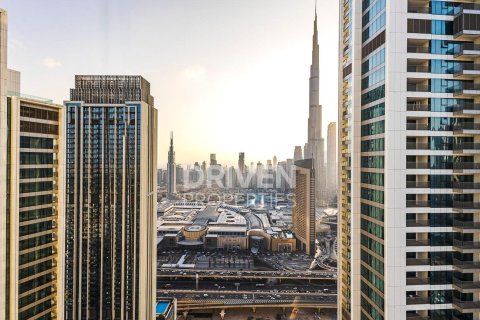 Apartament de vânzare în Downtown Dubai (Downtown Burj Dubai), Dubai, EAU 2 dormitoare, 101 mp. №653724 - poză 12