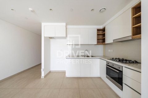 דירה למכירה ב Downtown Dubai (Downtown Burj Dubai), Dubai, איחוד האמירויות 2 חדרי שינה, 100 מ"ר, מספר 653715 - תמונה 3