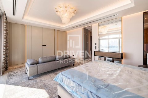 Penthouse in Palm Jumeirah, Dubai, UAE 5 bedrooms, 1219 sq.m. № 653727 - photo 24