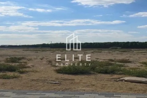 Tokë në Majan, Dubai, Emiratet e Bashkuara Arabe № 638615 - Foto 1