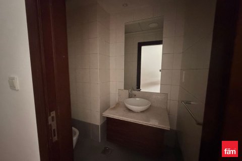 Huoneisto Business Bay, Dubai, Arabiemiraatit 2 makuuhuonetta, 133.1 m2 № 698869 - kuva 12