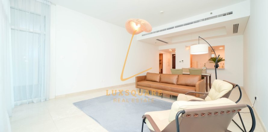 Apartment in Business Bay, Dubai, UAE 1 bedroom, 148 sq.m. № 700825