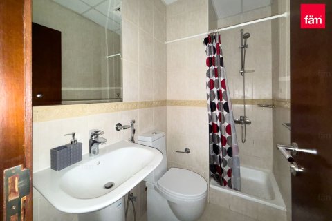 Lägenhet till försäljning i Dubai Marina, Dubai, UAE 2 sovrum, 123.6 kvm Nr. 713024 - fotografi 17