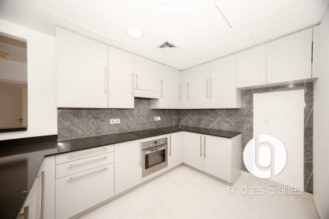 Apartmán v DIFC, Dubai, SAE 3 spálne, 194 m2 č. 701962 - Fotografia 4