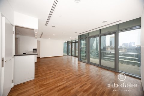 Apartment in DIFC, Dubai, UAE 3 bedrooms, 194 sq.m. № 701962 - photo 6