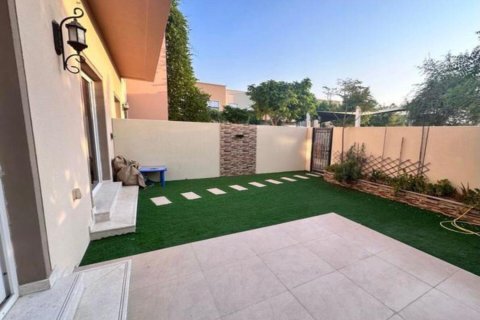 Vila u Dubai Land, Dubai, UAE 3 spavaćih soba, 161 m2 Br. 678015 - fotografija 9
