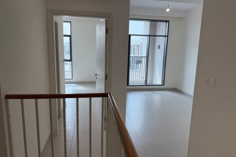 Üürile anda ridamaja asukohaga Dubai South (Dubai World Central), Dubai, AÜE: 4 magamistoaga, 307 m² Nr 678016 - pilt 17