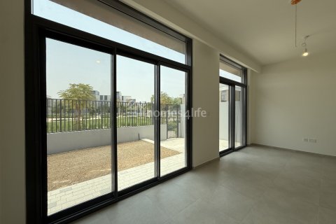 Купить таунхаус в Мудон, Дубай, ОАЭ 4 спальни, 253м2, № 677608 - фото 4