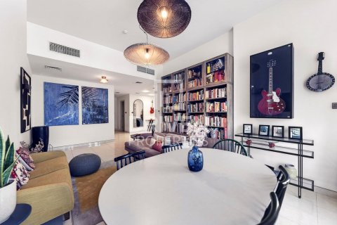 Apartament na sprzedaż w Meydan, Dubai, ZEA 2 sypialnie, 145.86 mkw., nr 742658 - zdjęcie 4