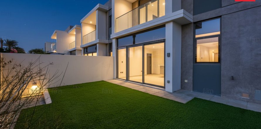 Willa w Dubai, ZEA 3 sypialnie, 144.8 mkw. nr 765801
