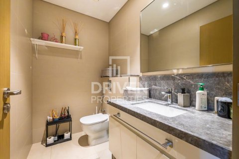 Apartmen di Zabeel, Dubai, UAE 2 bilik tidur, 113.16 meter persegi № 768354 - foto 17