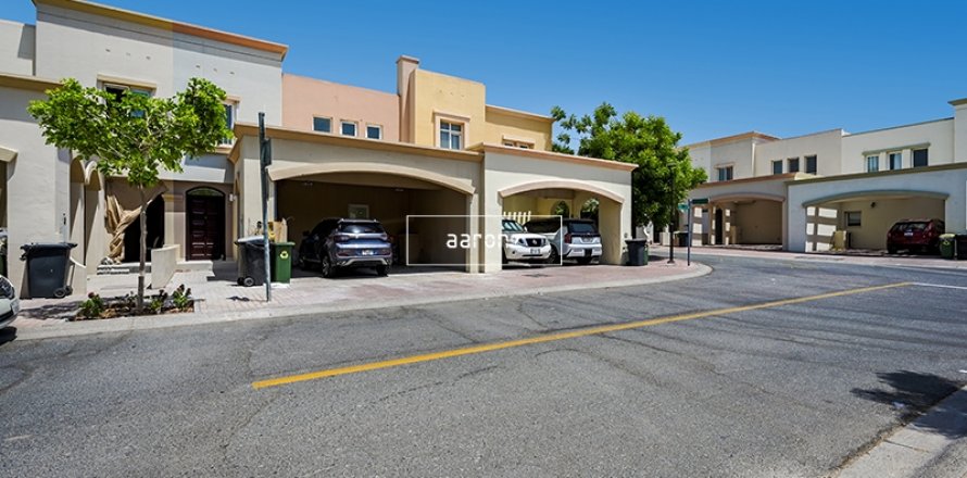 Villa a The Springs, Dubai, EAU 3 camere da letto, 243 mq. № 633399