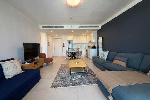 Apartment in Umm Suqeim, Dubai, UAE 1 bedroom, 76 sq.m. № 701775