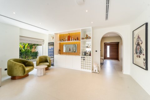 Vila u gradu Dubai, UAE 5 spavaće sobe, 409 m2 Br. 701771 - Slika 12