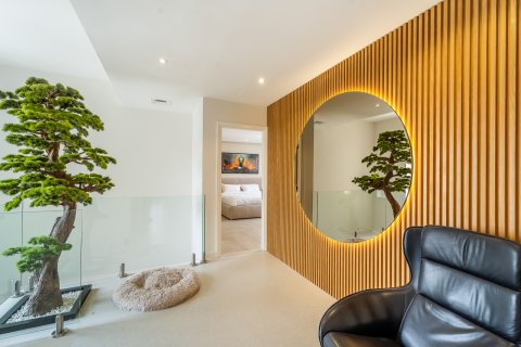 Vila u gradu Dubai, UAE 5 spavaće sobe, 409 m2 Br. 701771 - Slika 16