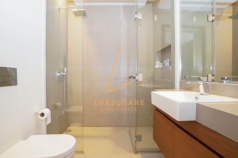 Apartment in Al Wasl, Dubai, UAE 3 bedrooms, 203 sq.m. № 711983 - photo 14