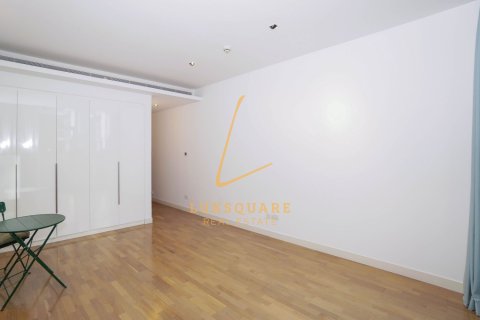 Apartment in Al Wasl, Dubai, UAE 3 bedrooms, 203 sq.m. № 711983 - photo 16