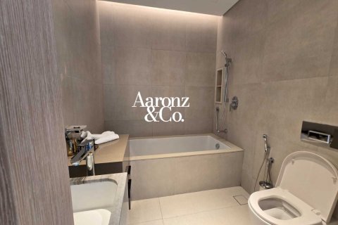 Apartmen di Jumeirah Beach Residence, Dubai, UAE 2 bilik tidur, 108 meter persegi № 711987 - foto 15