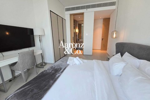 Apartmen di Jumeirah Beach Residence, Dubai, UAE 2 bilik tidur, 108 meter persegi № 711987 - foto 8