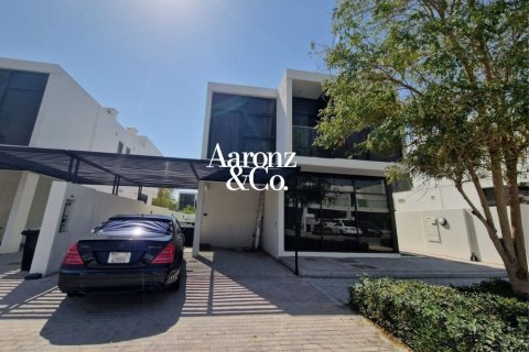 Villa in DAMAC Hills (Akoya by DAMAC), Dubai, UAE 6 bedrooms, 322 sq.m. № 711988