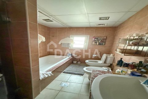 Townhouse de vânzare în Jumeirah Village Circle, Dubai, EAU 2 dormitoare, 180 mp.  №706647 - poză 8