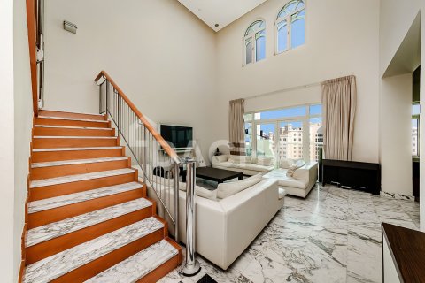 Penthouse v Palm Jumeirah, Dubai, SAE 4 spálne, 449 m2 č. 706645 - Fotografia 3