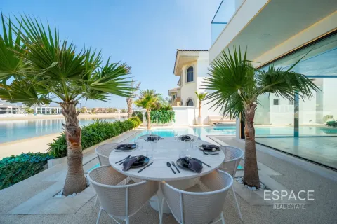 Villa til salg i Palm Jumeirah, Dubai, UAE 5 soveværelser, 595 kvm № 738027 - foto 18