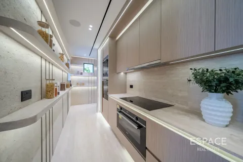 Villa til salg i Palm Jumeirah, Dubai, UAE 5 soveværelser, 595 kvm № 738027 - foto 14