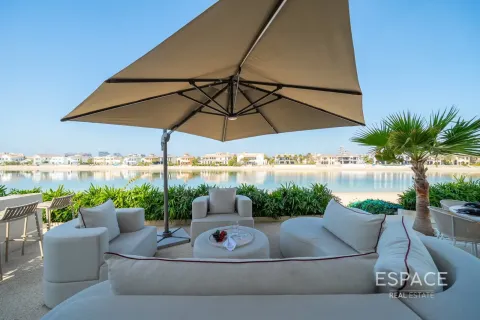 Villa til salg i Palm Jumeirah, Dubai, UAE 5 soveværelser, 595 kvm № 738027 - foto 17