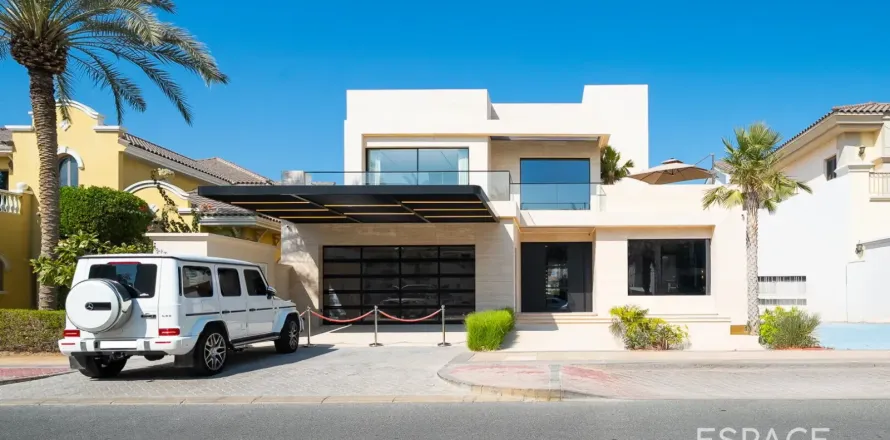 Villa i Palm Jumeirah, Dubai, UAE 5 soveværelser, 595 kvm № 738027