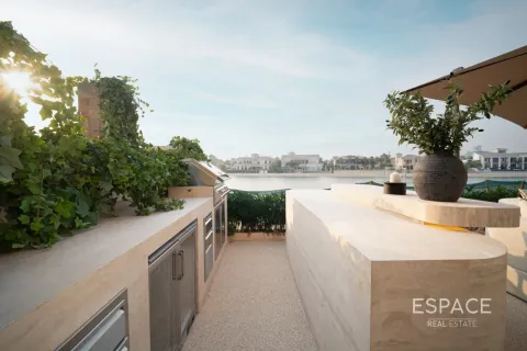 Villa til salg i Palm Jumeirah, Dubai, UAE 5 soveværelser, 595 kvm № 738027 - foto 15