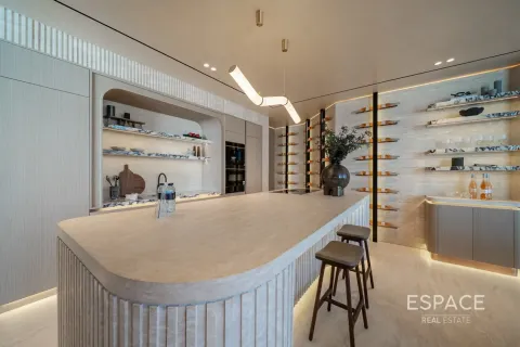 Villa til salg i Palm Jumeirah, Dubai, UAE 5 soveværelser, 595 kvm № 738027 - foto 5