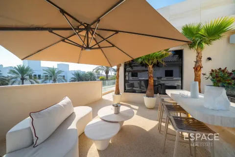 Villa til salg i Palm Jumeirah, Dubai, UAE 5 soveværelser, 595 kvm № 738027 - foto 11