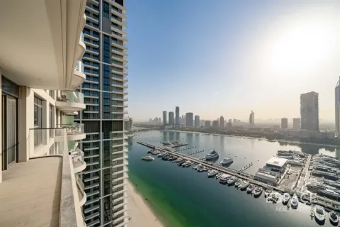 Apartment in Dubai Harbour, UAE 3 bedrooms, 163 sq.m. № 738022 - photo 19