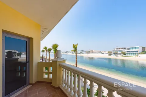 Villa til salg i Palm Jumeirah, Dubai, UAE 4 soveværelser, 465 kvm № 738026 - foto 18
