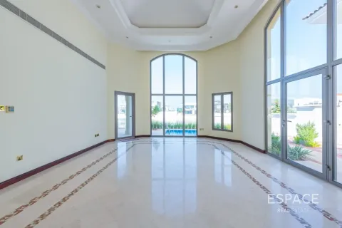 Villa til salg i Palm Jumeirah, Dubai, UAE 4 soveværelser, 465 kvm № 738026 - foto 3