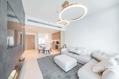 Apartment til salg i Dubai Harbour, Dubai, UAE 2 soveværelser, 108 kvm № 738024 - foto 3