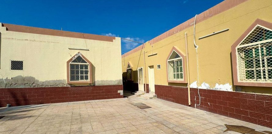 Villa in Al Rams, Ras Al Khaimah, UAE 5 bedrooms, 720 sq.m. № 730709