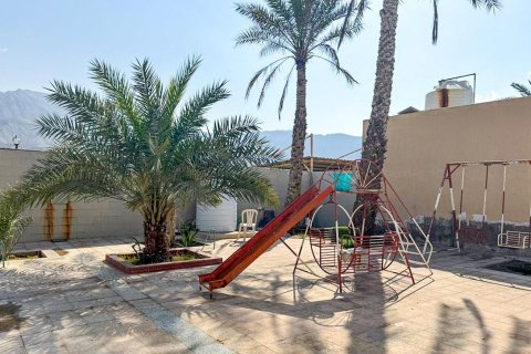 Villa in Al Rams, Ras Al Khaimah, UAE 5 bedrooms, 720 sq.m. № 730709 - photo 7