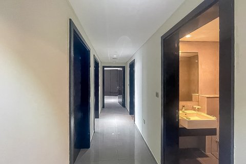 Apartament de închiriat în Business Bay, Dubai, EAU 3 dormitoare, 135.17 mp.  №754508 - poză 6