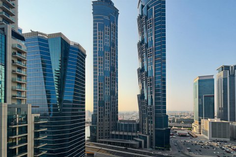 Apartament de închiriat în Business Bay, Dubai, EAU 3 dormitoare, 135.17 mp.  №754508 - poză 7