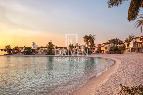 Villa à vendre à Palm Jumeirah, Dubai, EAU 6 chambres, 1527.14 m2 № 741877 - photo 10